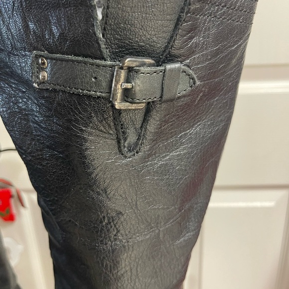 Steve Madden Black Leather Heeled Boots - Picture 4 of 9